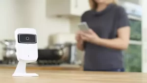 كيف تعمل كاميرات المراقبة على الجوال 2023