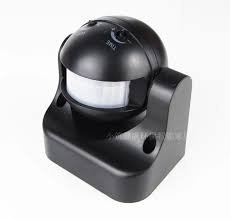 الأنظمة الأمنية والمراقبة