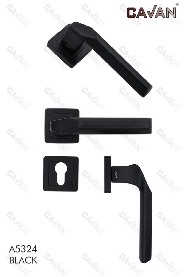 مقبض باب اسود تصميم جميل