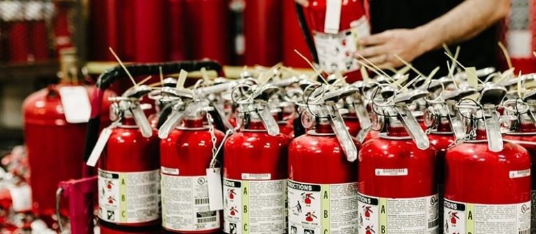 أنواع طفايات الحريق واستخداماتها 2024
